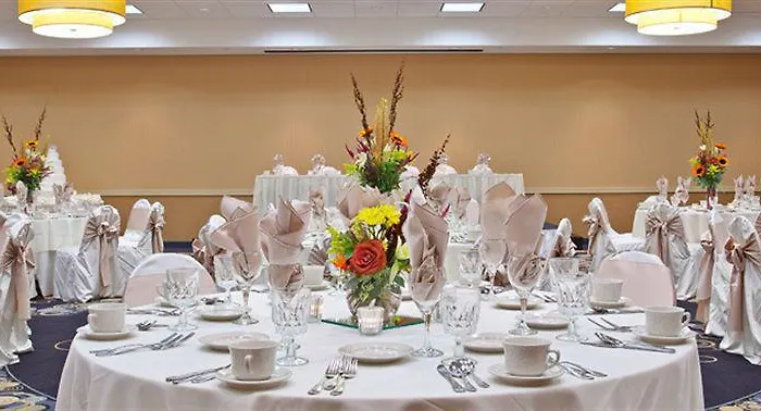 Hotel Chicago - Elk Grove, An Ihg Elk Grove Village