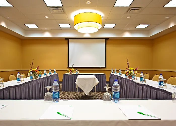 Chicago - Elk Grove, An Ihg 3* Elk Grove Village