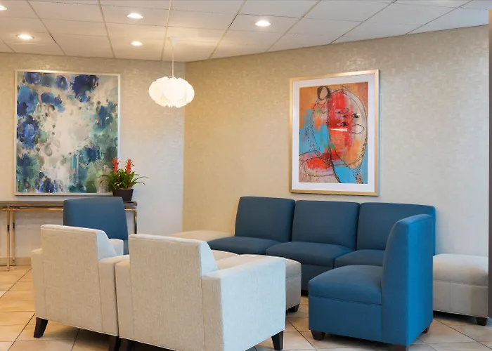 Hotel Chicago - Elk Grove, An Ihg