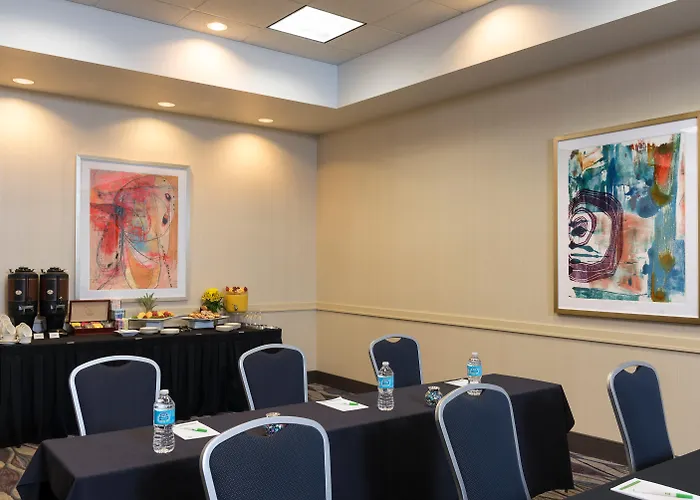 Chicago - Elk Grove, An Ihg 3*