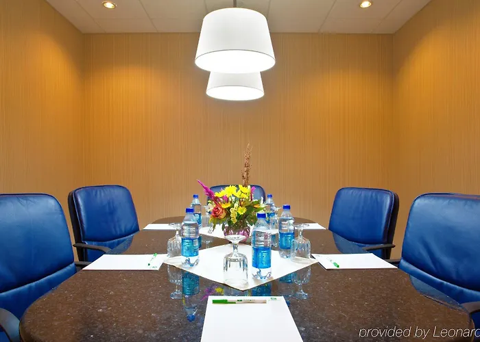 Chicago - Elk Grove, An Ihg 3* Elk Grove Village